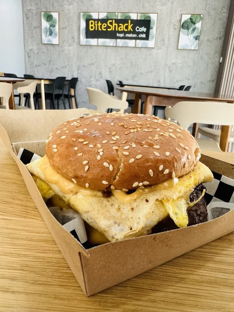 Biteshack Cafe