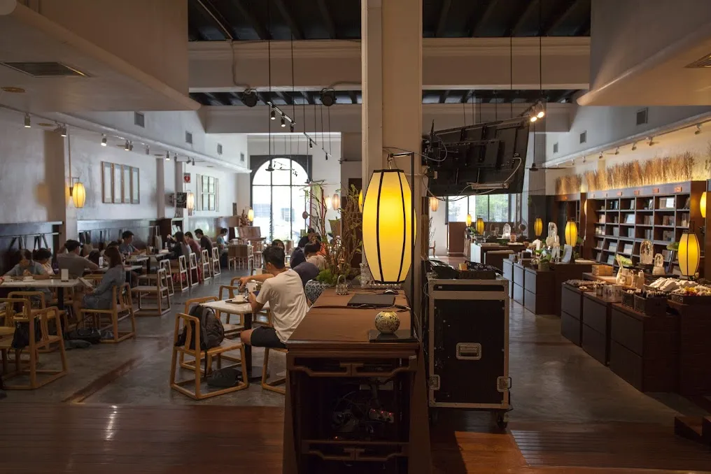 Jing Si Books & Cafe Penang 檳城靜思書軒