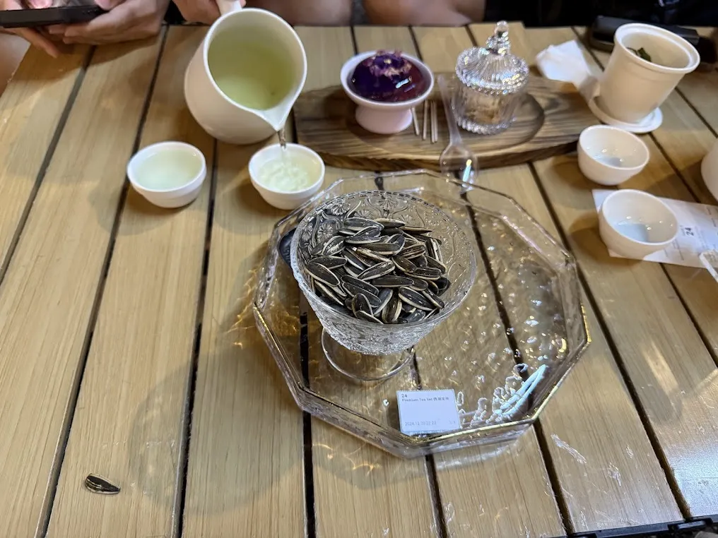 Slow Day Cafe
