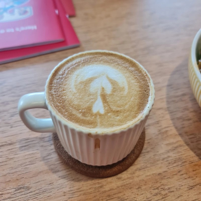 W Cafe & Dining